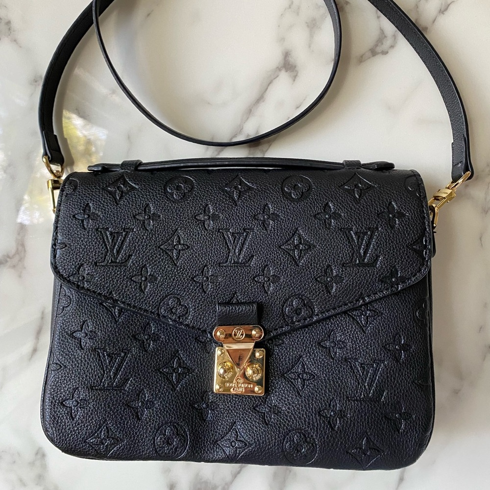 Louis Vuitton Empreinte Pochette Metis in Black Embossed Leather